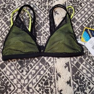 Medium swim top fabletics